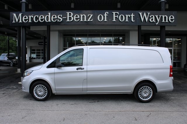 Used 2018 Mercedes-Benz Metris Cargo Van Base with VIN WD3PG2EA6J3457767 for sale in Fort Wayne, IN
