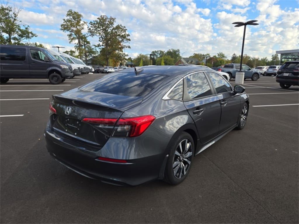Used 2022 Honda Civic EX Sedan