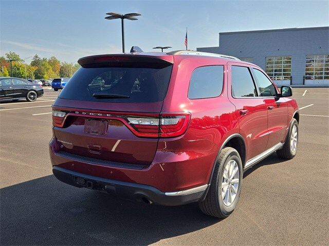 2023 Dodge Durango SXT photo 3