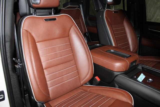 2023 Gmc Yukon Denali Ultimate photo 4