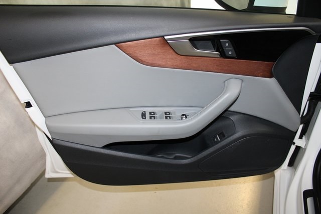 A4 Premium 40 TFSI quattro