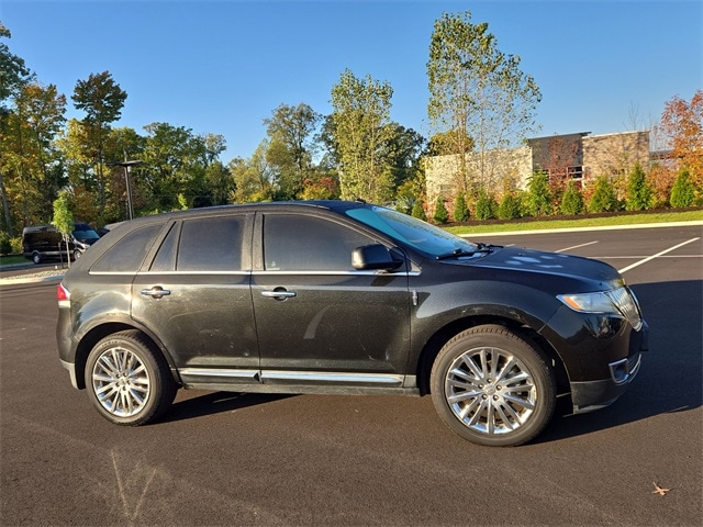 Used 2011 Lincoln MKX Base with VIN 2LMDJ8JK1BBJ05242 for sale in Fort Wayne, IN