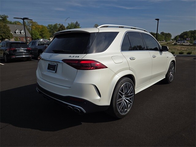 2024 Mercedes Benz GLE 4MATIC photo 2