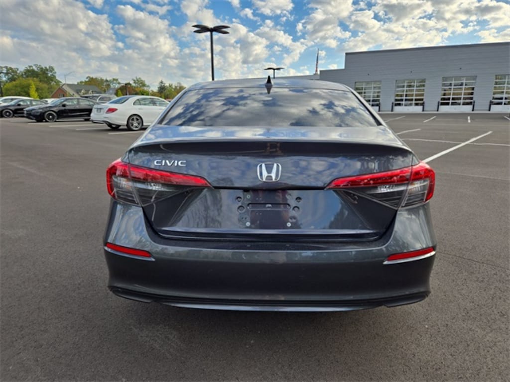Used 2022 Honda Civic EX Sedan