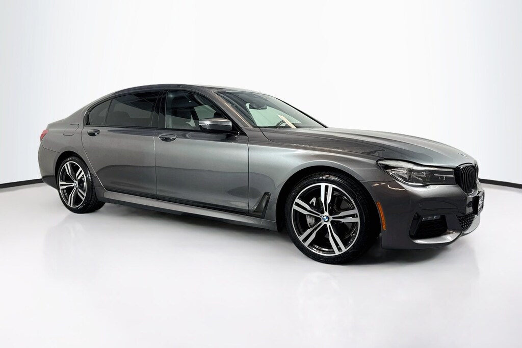 Used 2019 BMW 740i Sedan