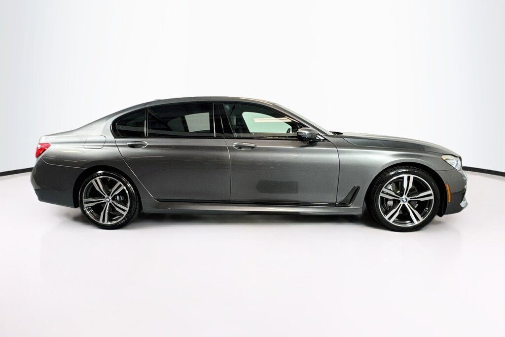 Used 2019 BMW 740i Sedan