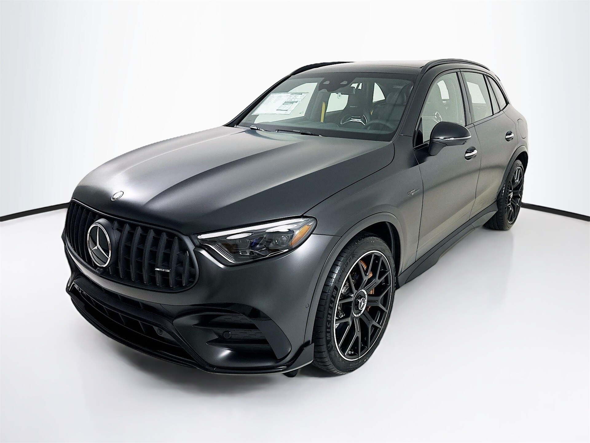 2025 Mercedes Benz GLC 63 AMG S E PERFORMANCE photo 3