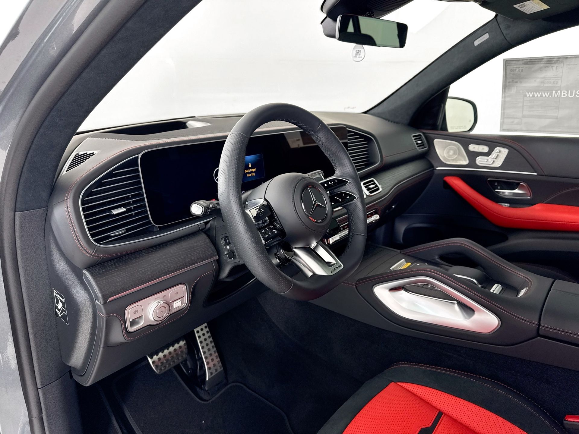 2026 Mercedes-Benz GLE AMG GLE63 S - Photo 10