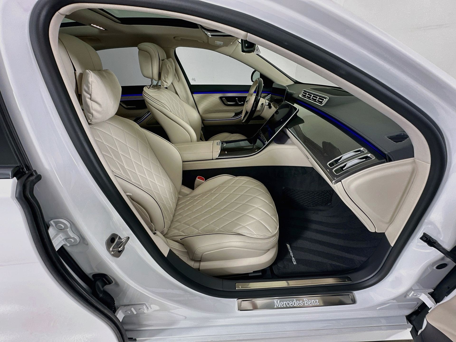 2025 Mercedes-Benz S-Class S 580 - Photo 32