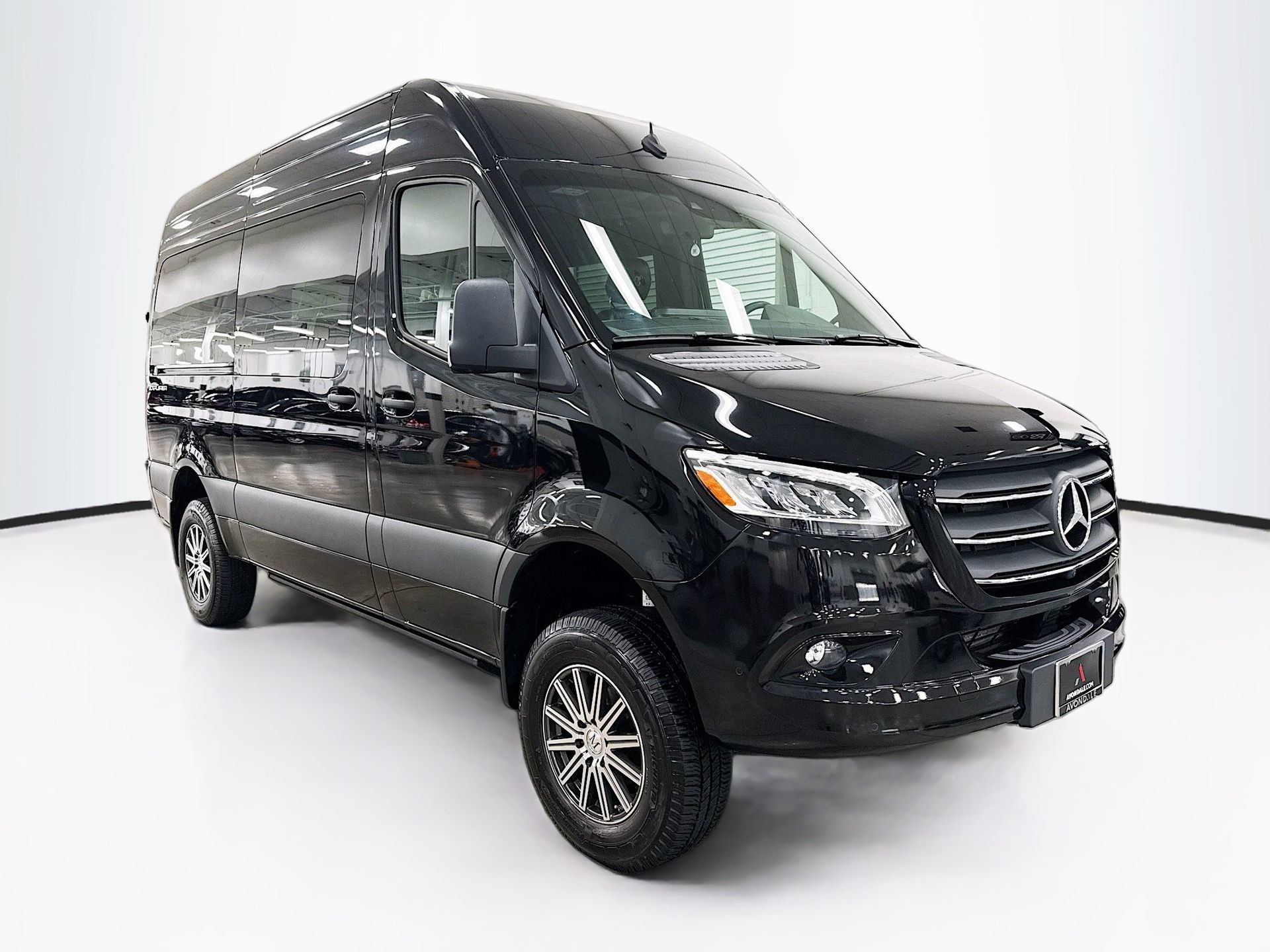2024 Mercedes-Benz Sprinter 2500 144 WB 4x4's photo