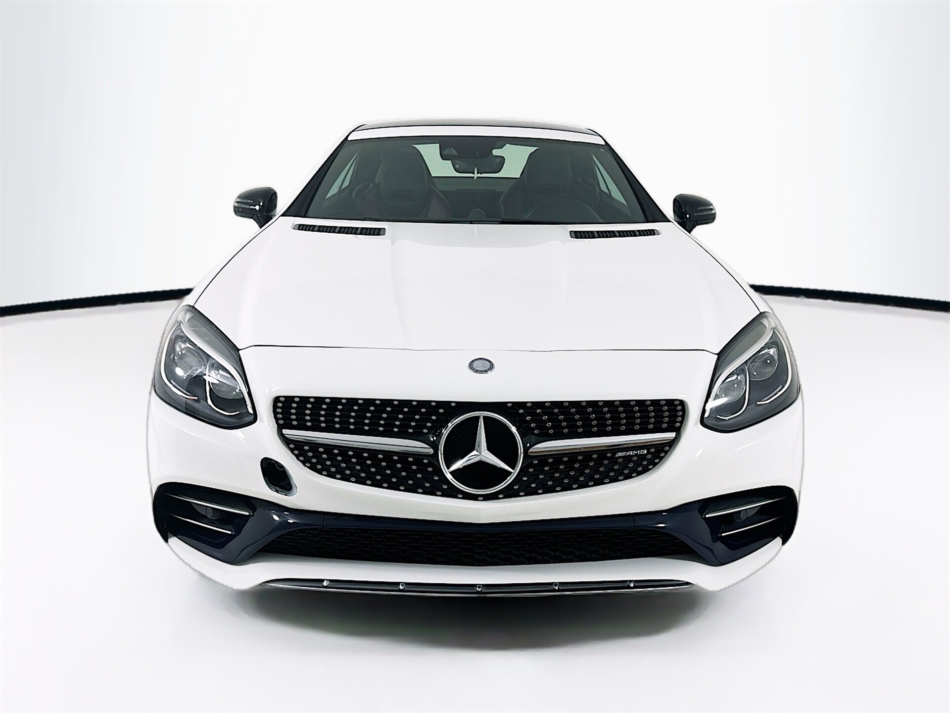 2017 Mercedes Benz SLC AMG 43 photo 2