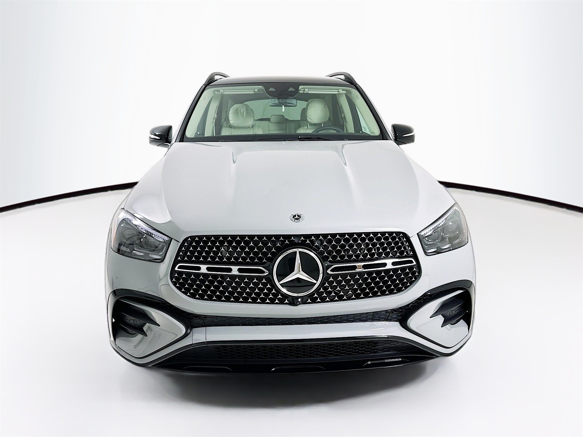 2026 Mercedes Benz GLE 450 4MATIC photo 2