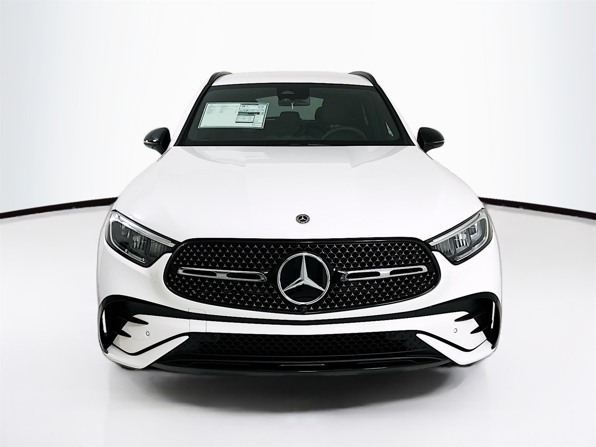 2025 Mercedes Benz GLC 300 4MATIC photo 2