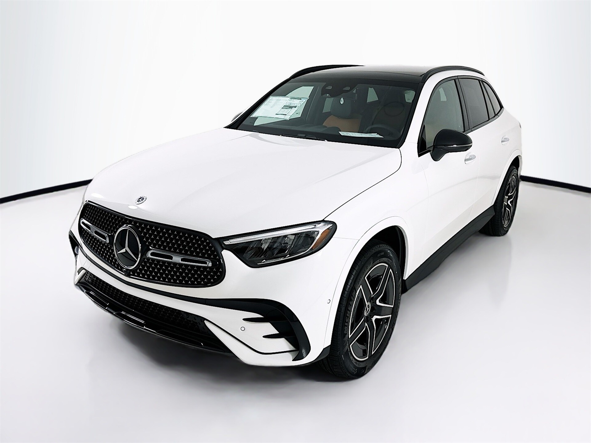 2026 Mercedes Benz GLC 300 photo 3