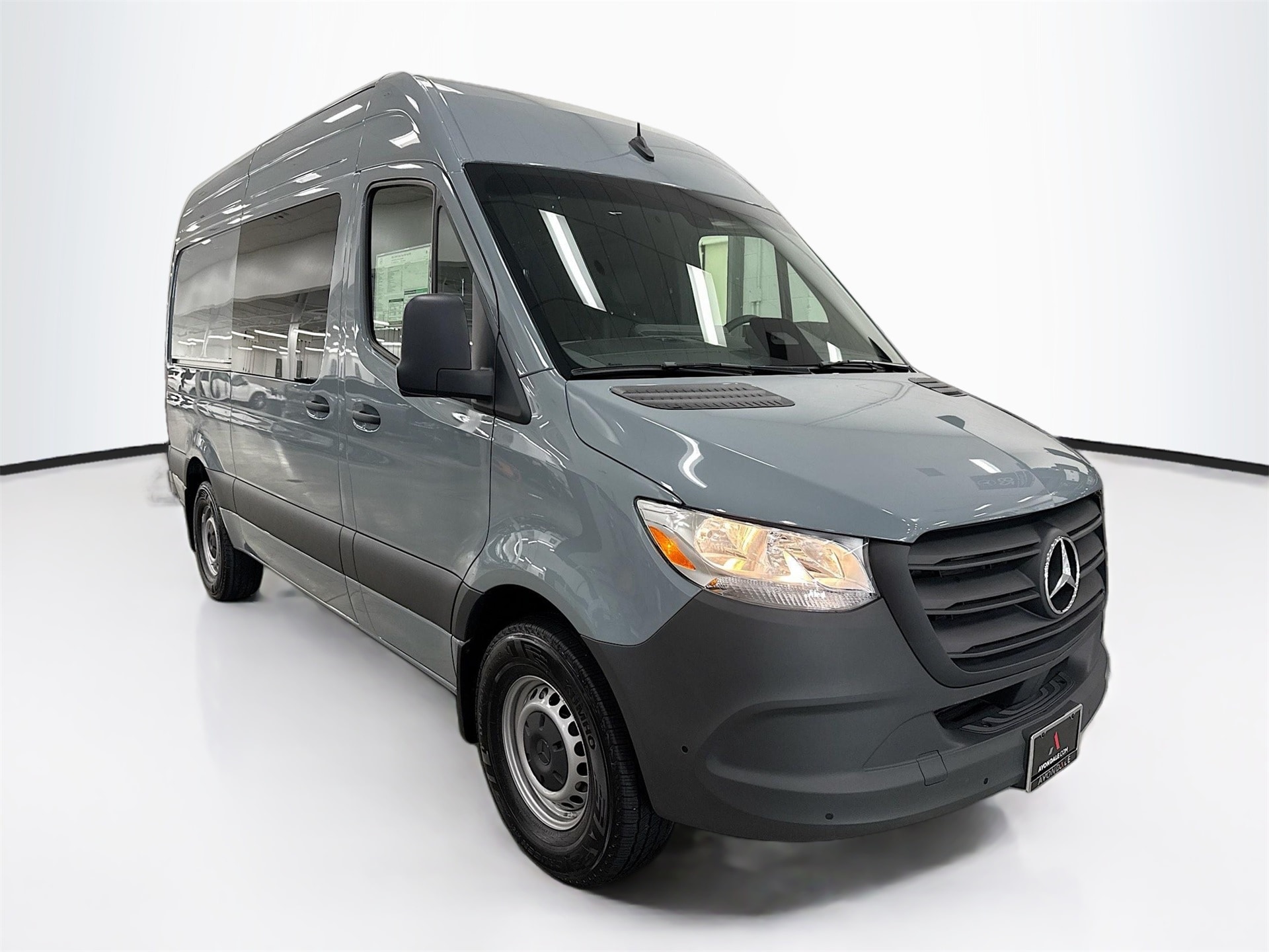 2025 Mercedes-Benz Sprinter Crew Van Base's photo