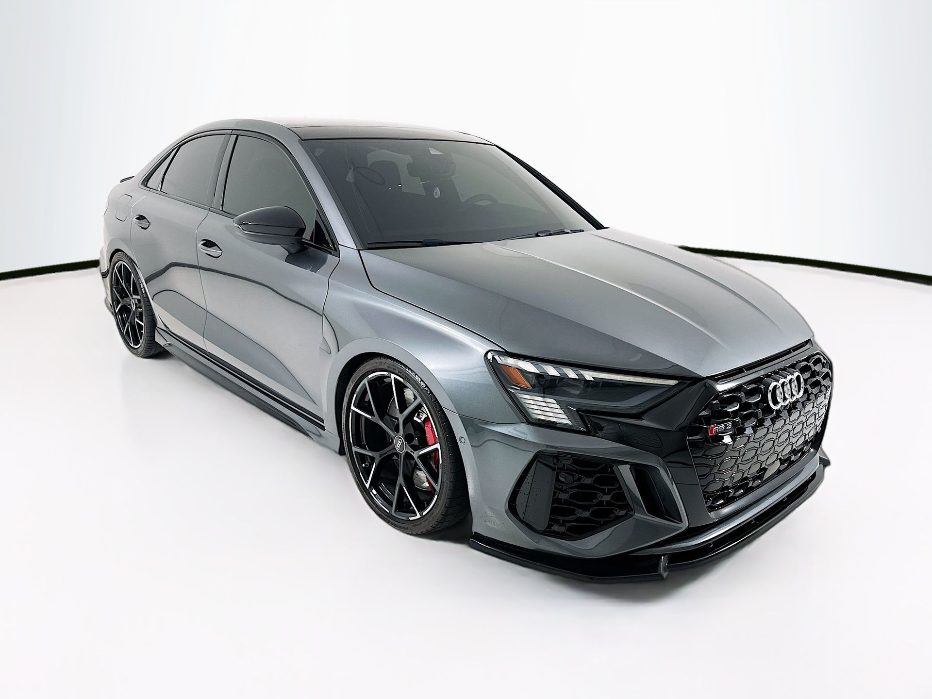 2024 Audi RS 3 2.5 TFSI quattro S tronic's photo