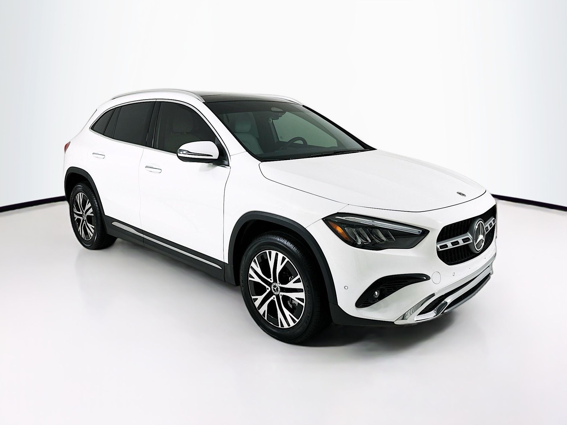 2025 Mercedes-Benz GLA GLA 250's photo