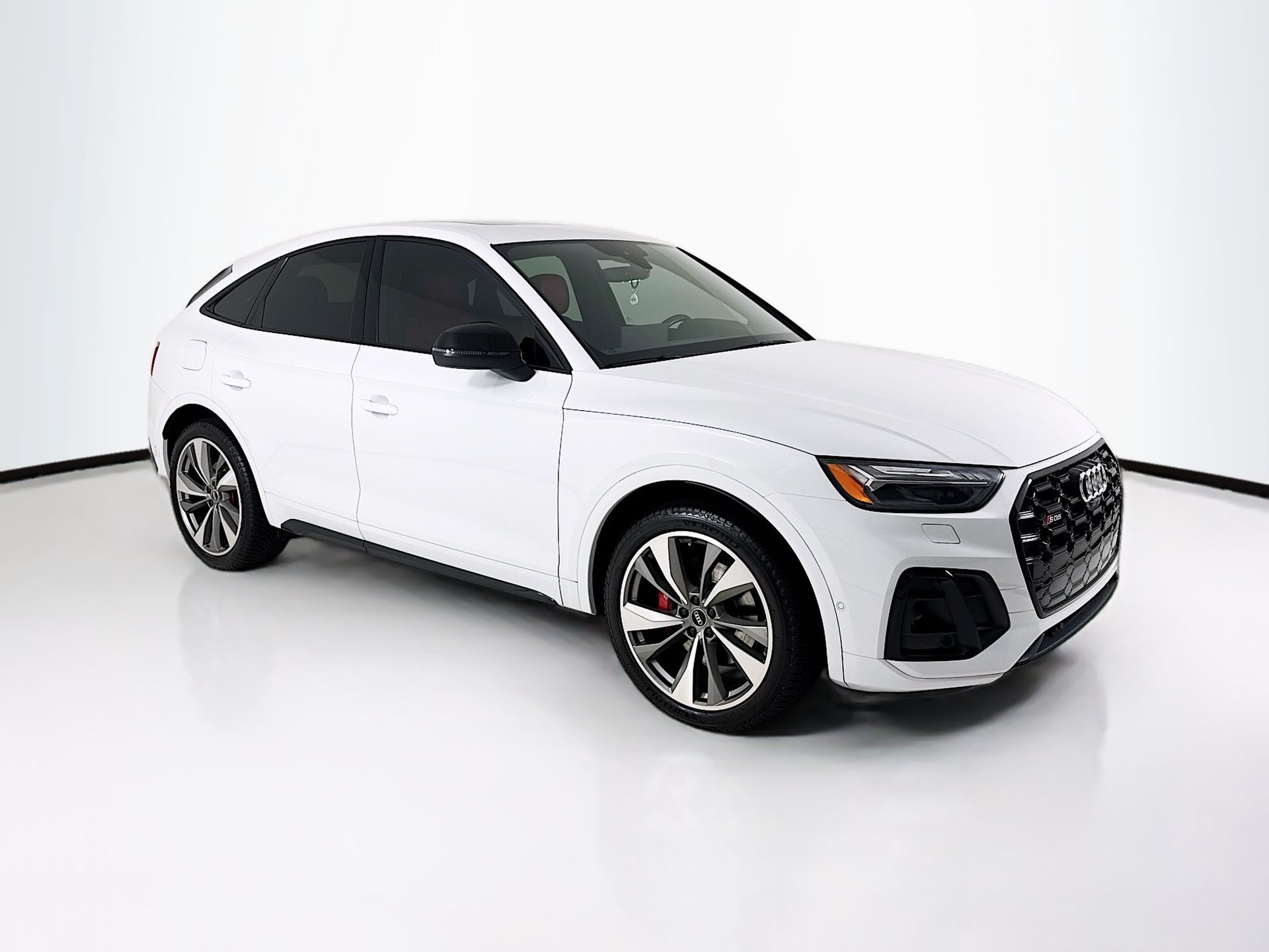 2021 Audi SQ5 Sportback Prestige's photo