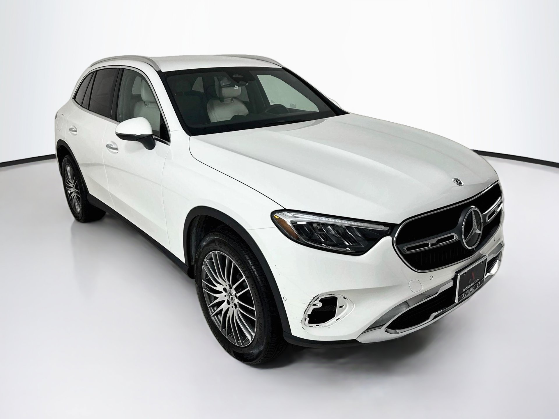 2025 Mercedes-Benz GLC