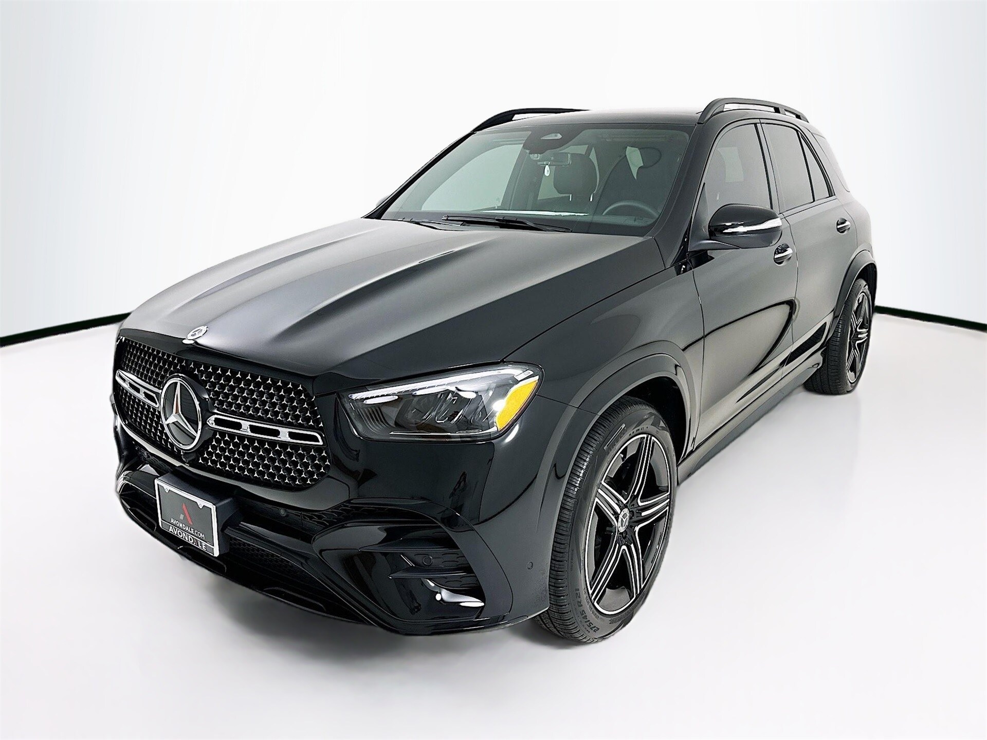 2025 Mercedes Benz GLE 350 4MATIC photo 3