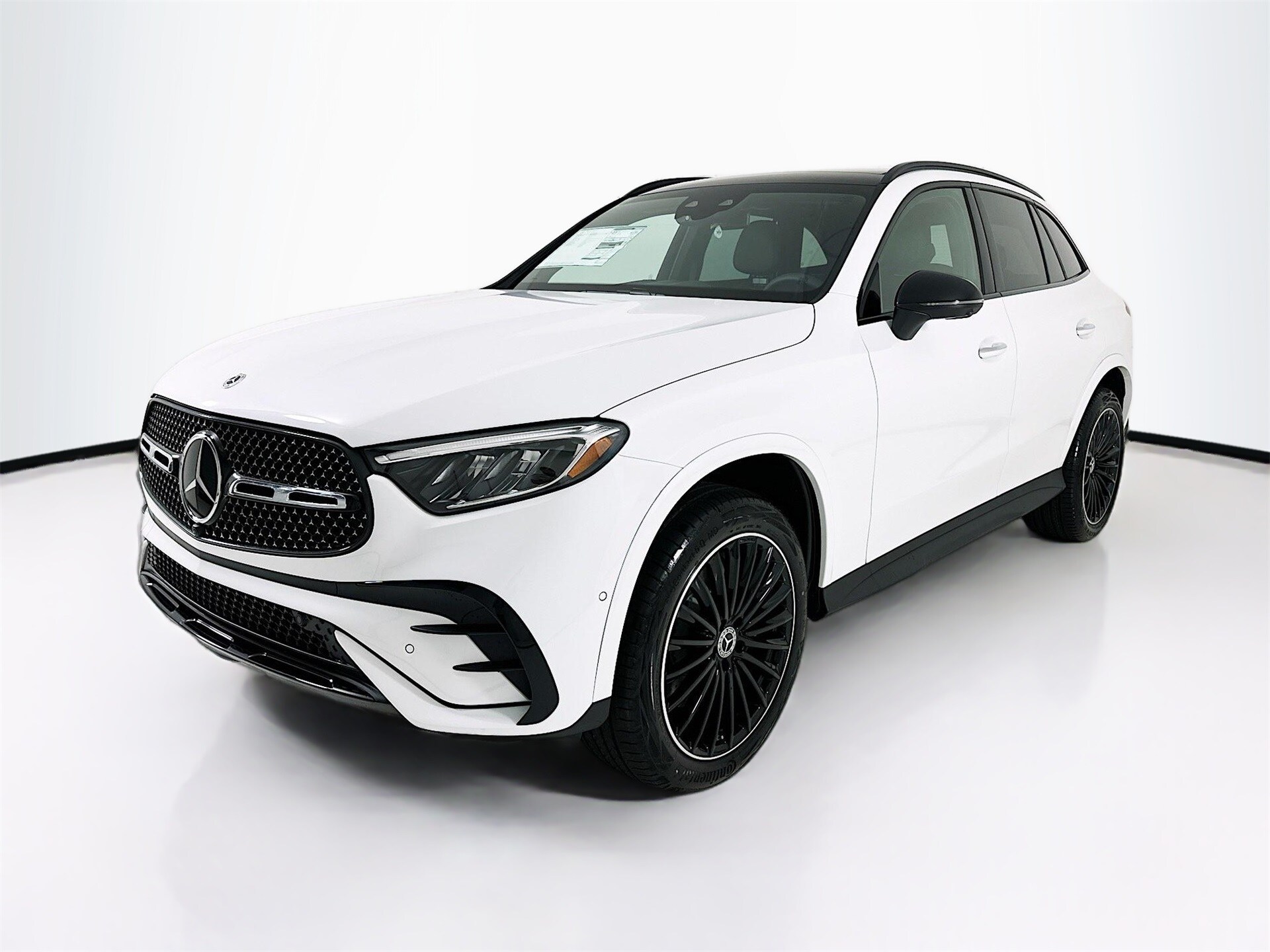 2026 Mercedes Benz GLC 300 photo 3