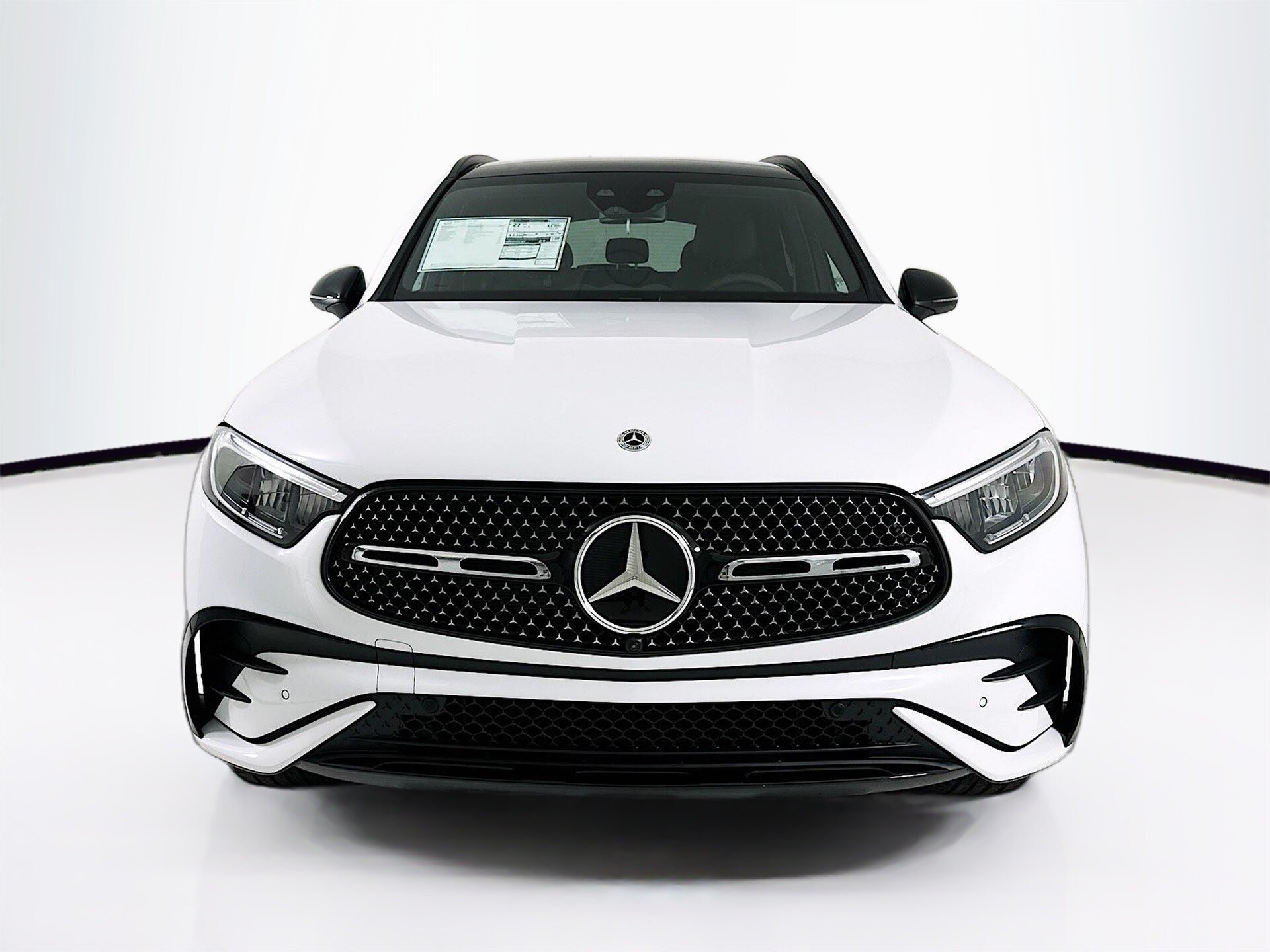 2026 Mercedes Benz GLC 300 photo 2