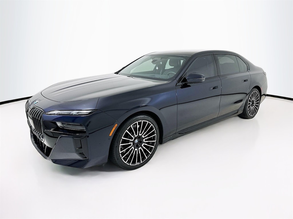 Used 2025 BMW 760i xDrive Sedan