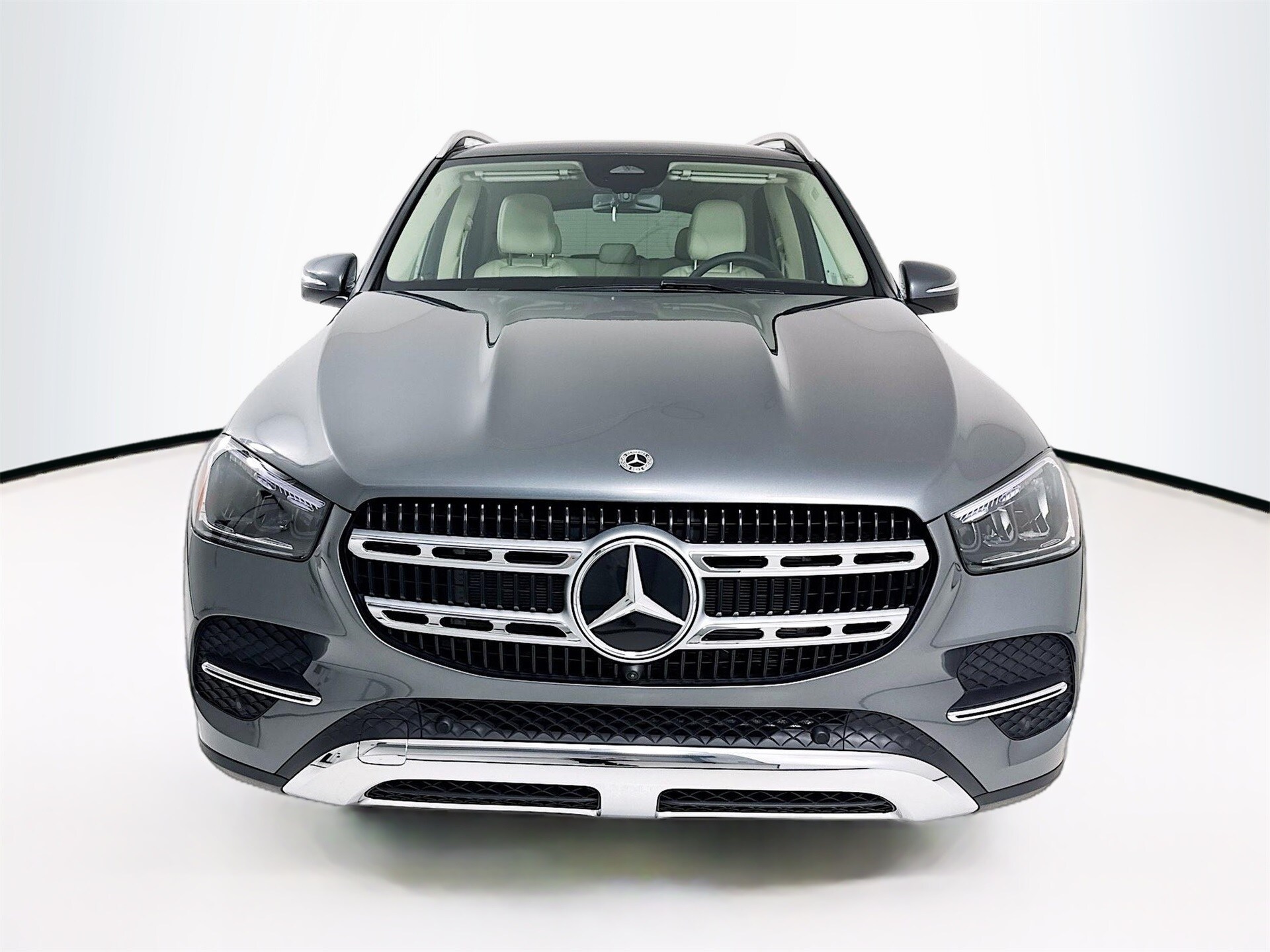 2025 Mercedes Benz GLE 350 4MATIC photo 2