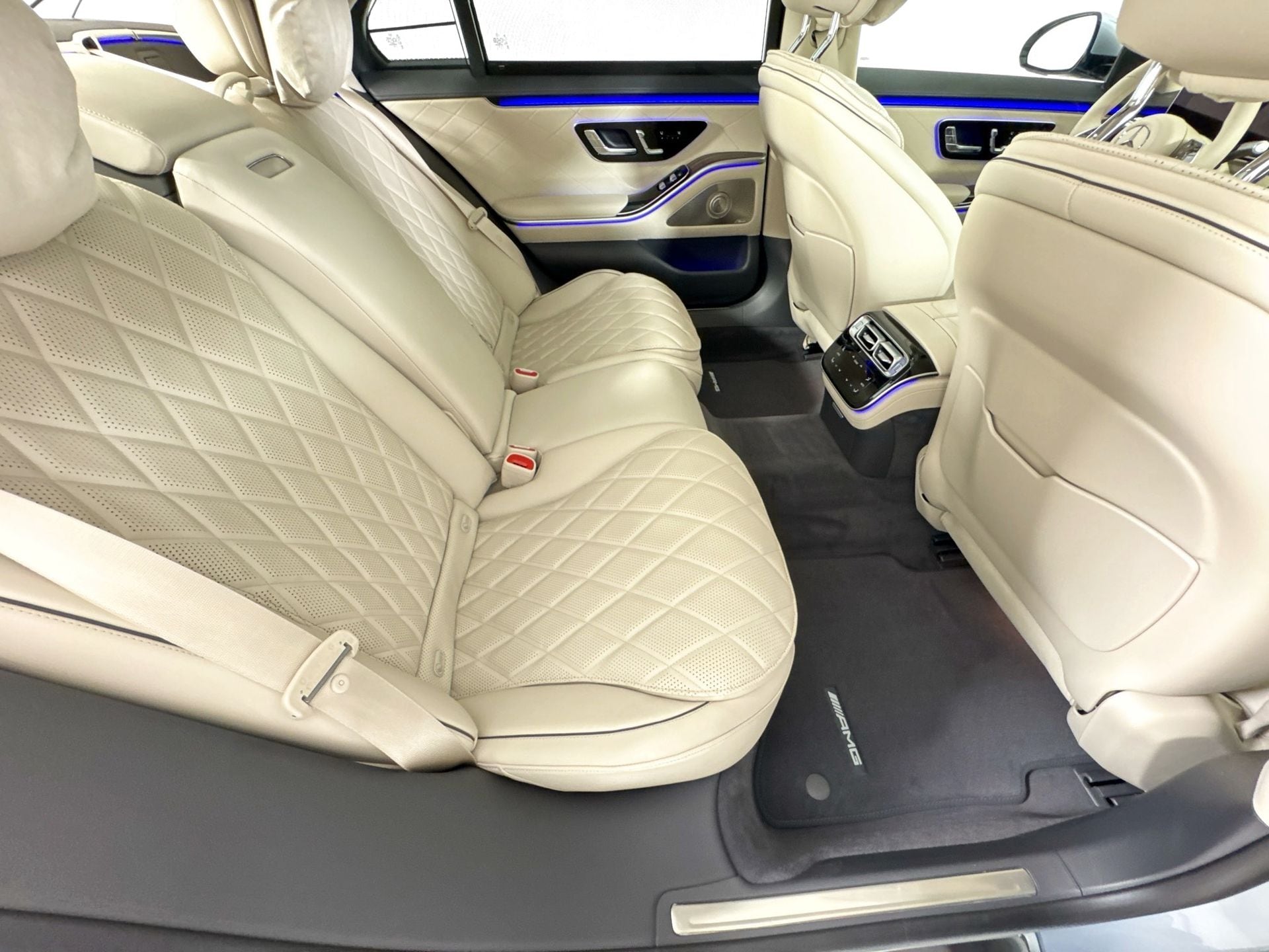 2026 Mercedes-Benz S-Class S 580 - Photo 30