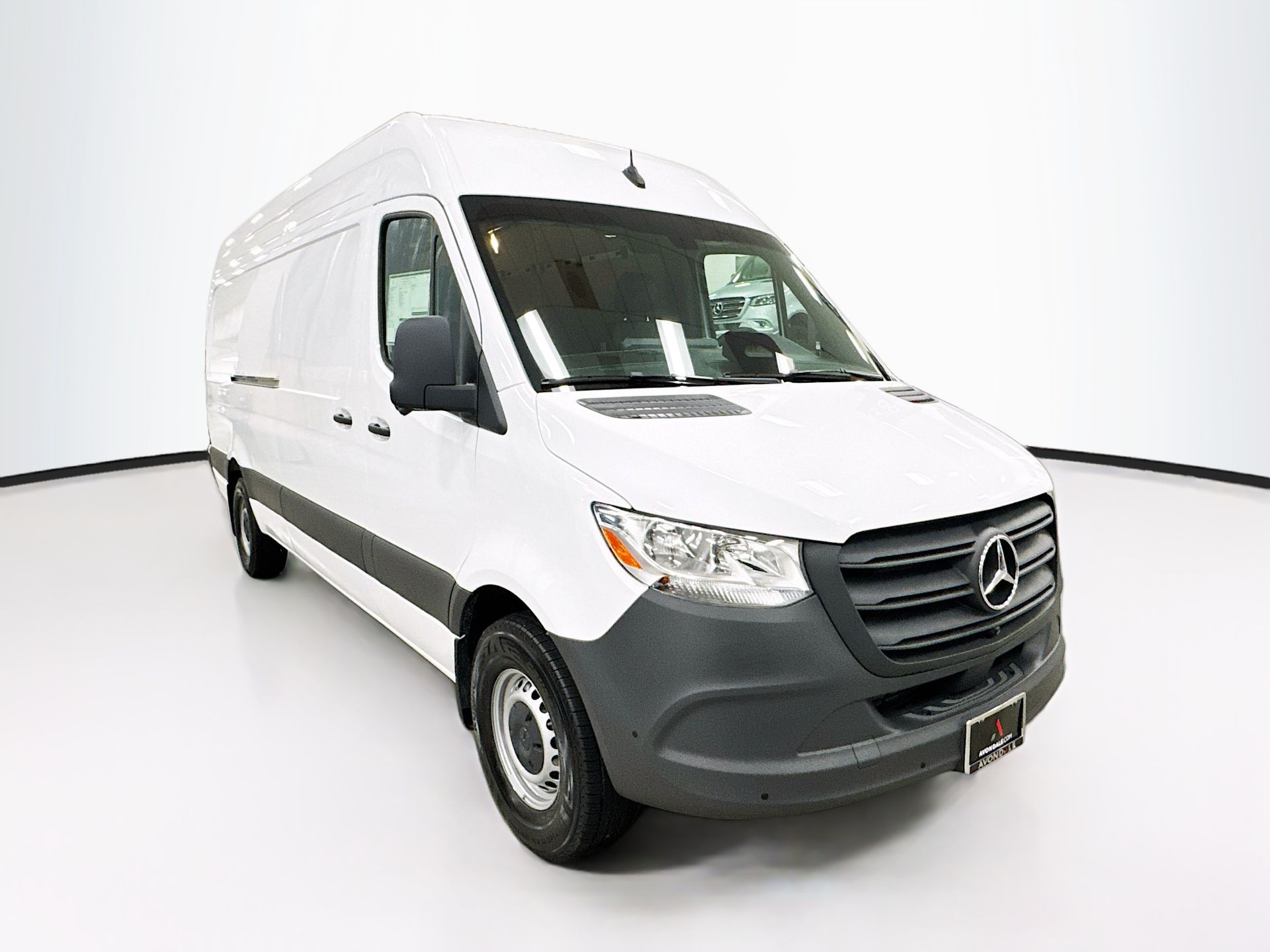 2026 Mercedes-Benz Sprinter 2500 170 WB High Roof's photo