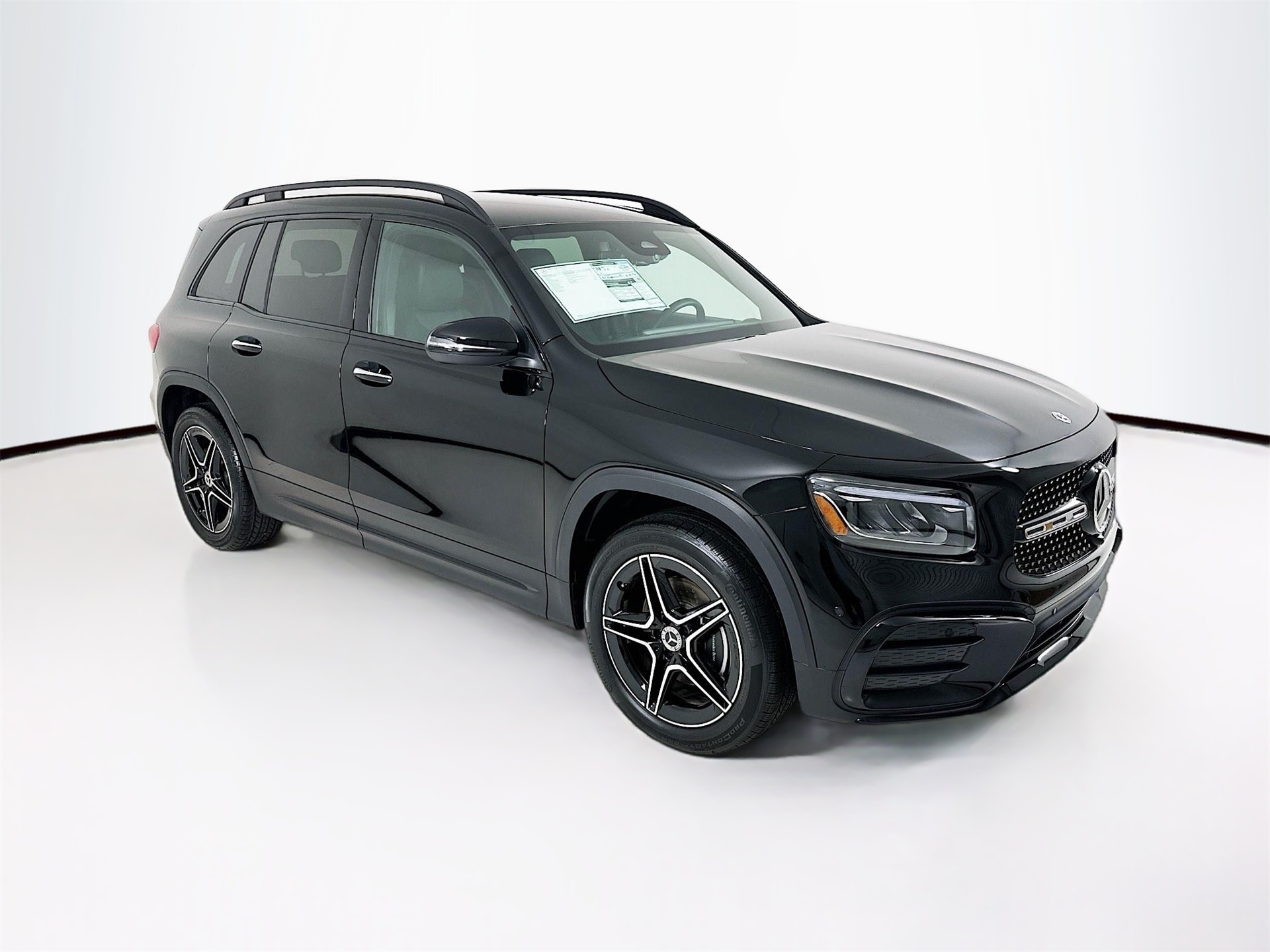 2025 Mercedes-Benz GLB