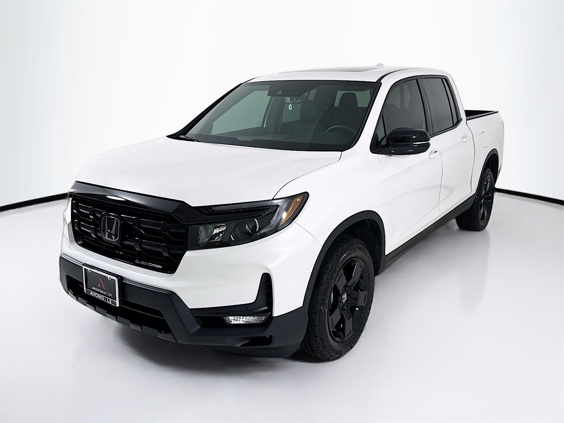 2025 Honda Ridgeline Black Edition photo 3