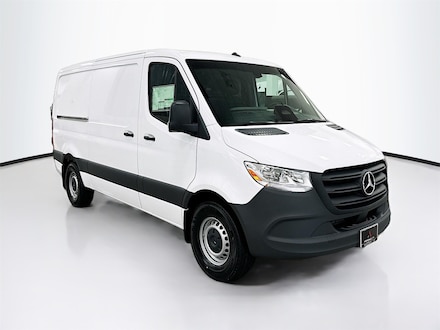 2025 Mercedes-Benz Sprinter 2500 Cargo 144 WB Van Cargo Van