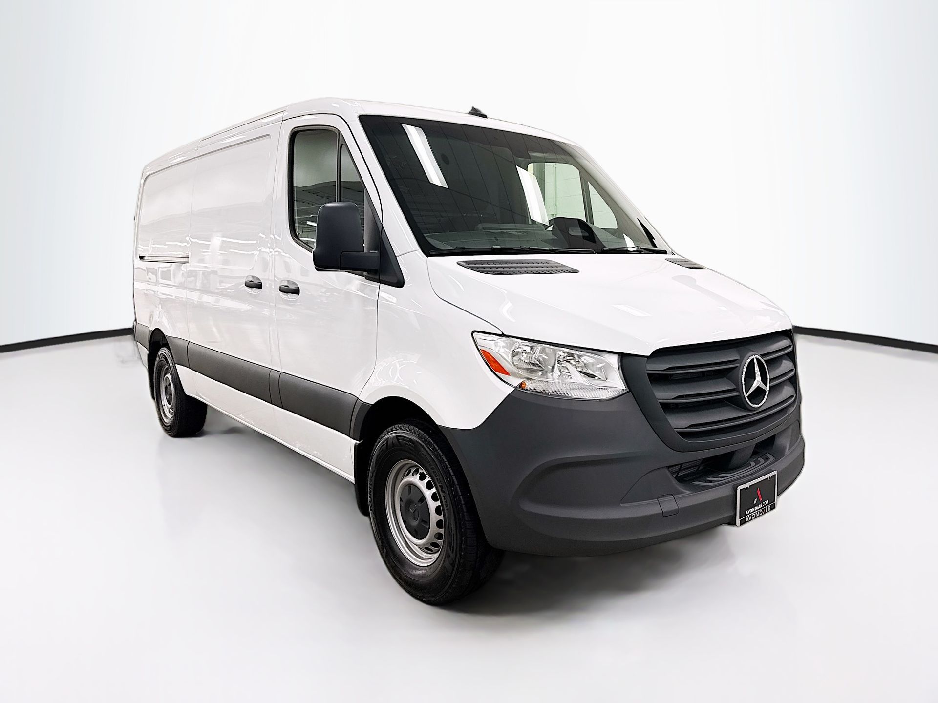 2025 Mercedes-Benz Sprinter 2500 144 WB's photo
