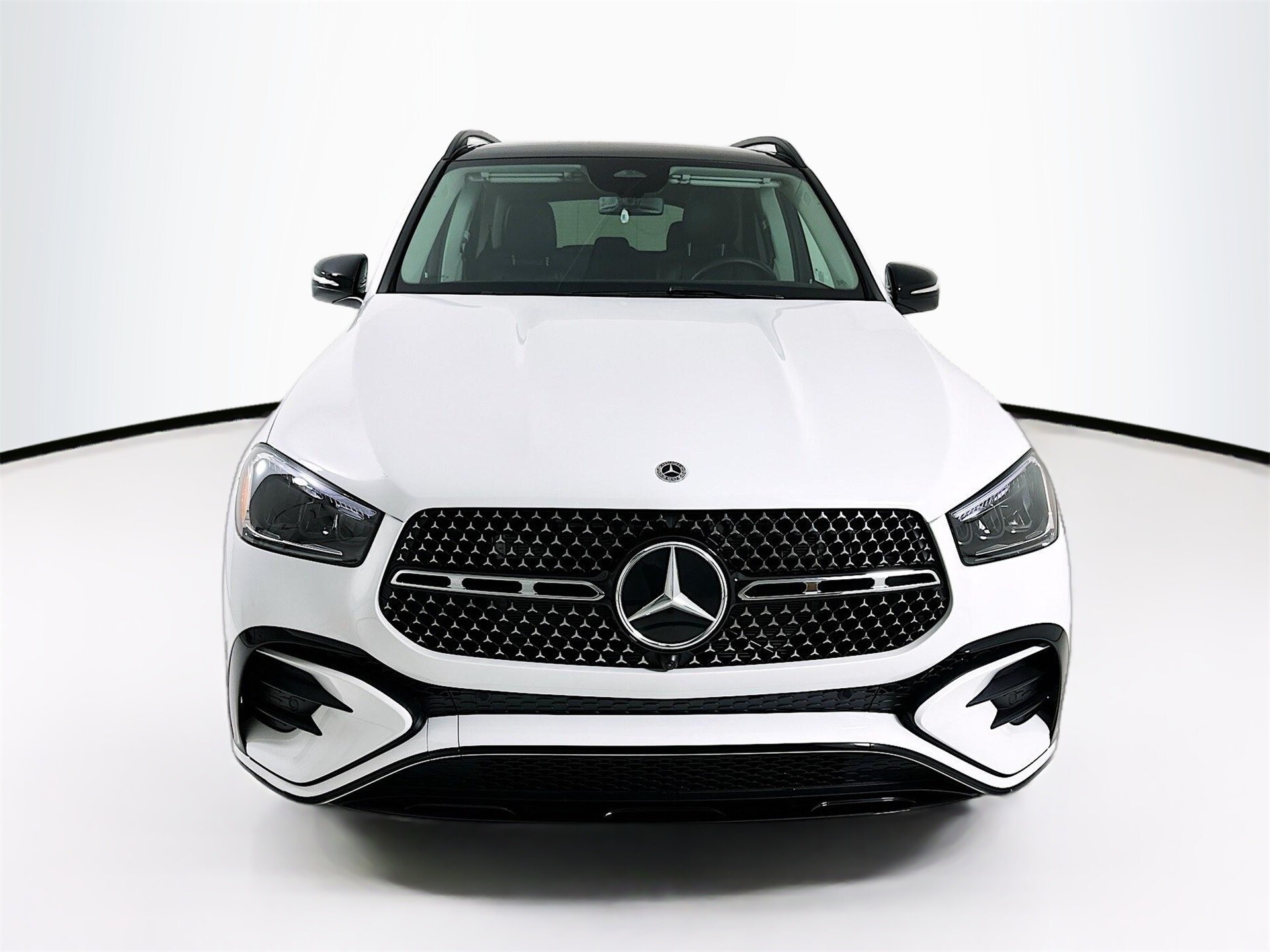 2026 Mercedes Benz GLE 450e 4MATIC photo 2