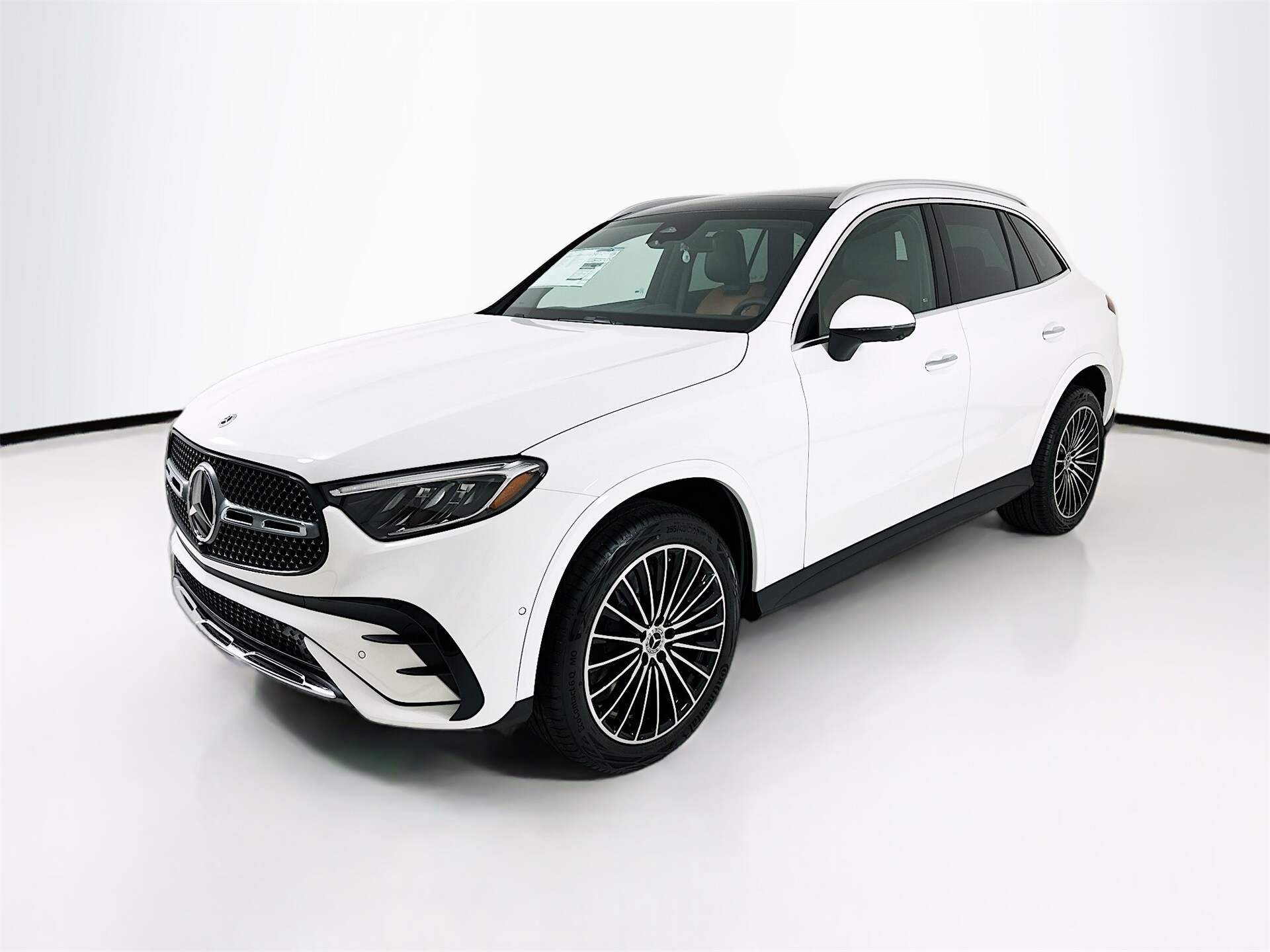 2026 Mercedes Benz GLC 300 photo 3