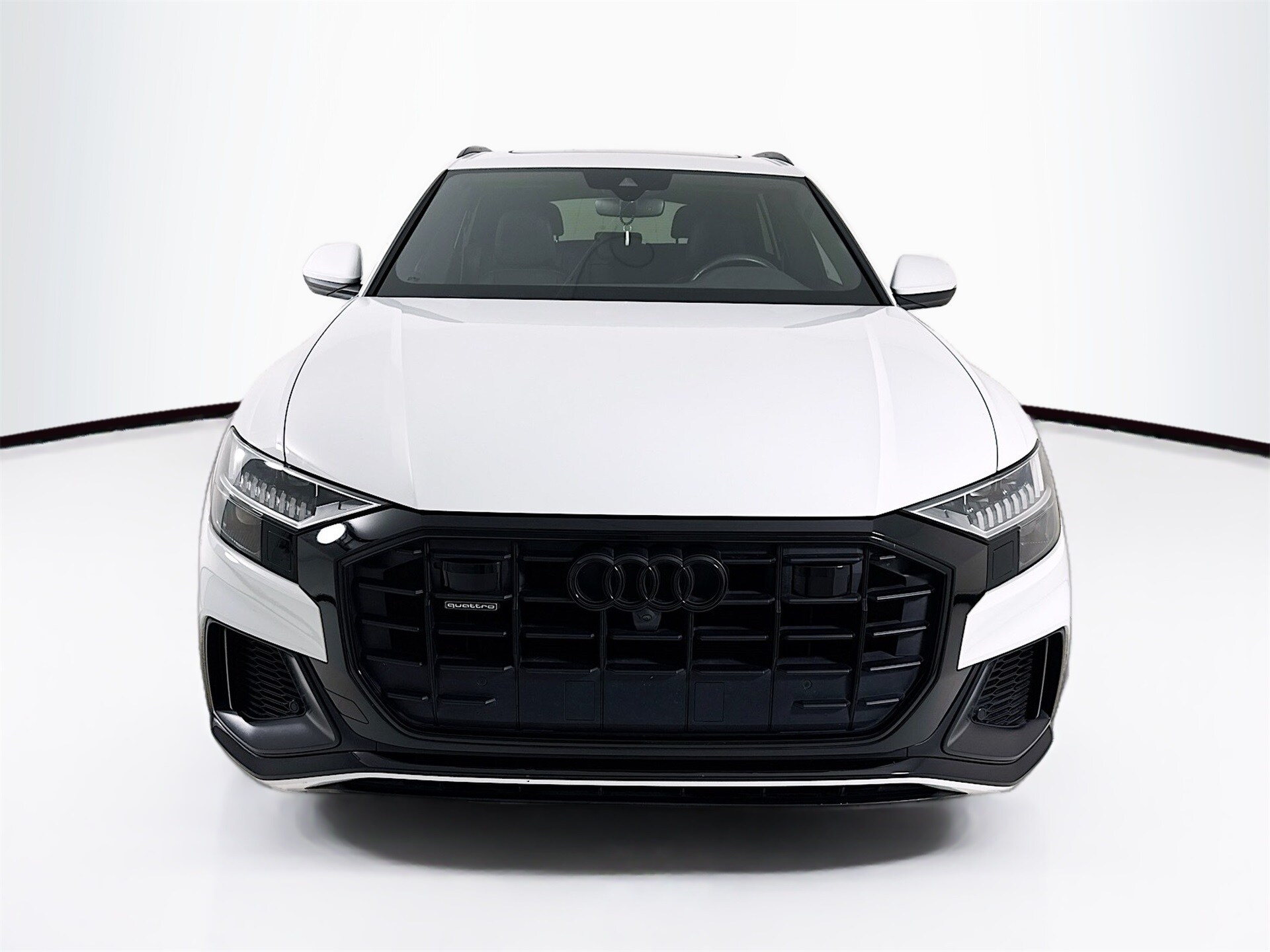 2021 Audi Q8 55 Premium Plus photo 2