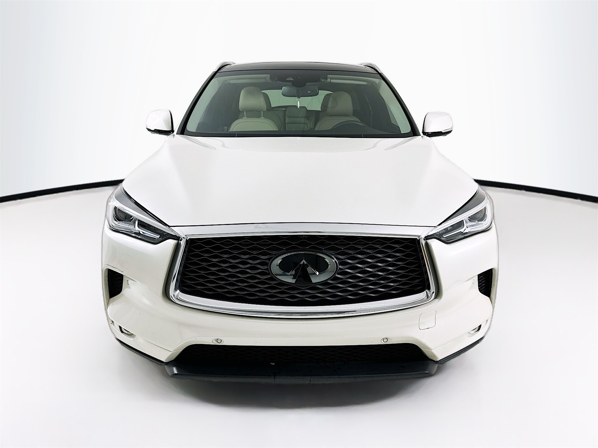 2021 Infiniti QX50 Essential photo 2