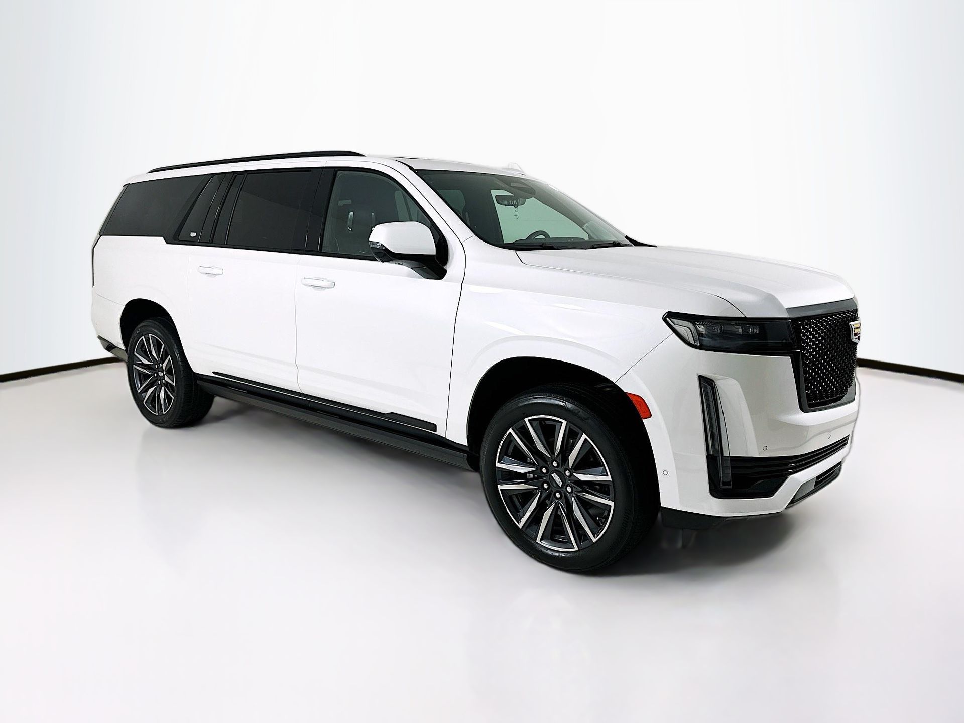 2023 Cadillac Escalade ESV 4WD Sport Platinum's photo