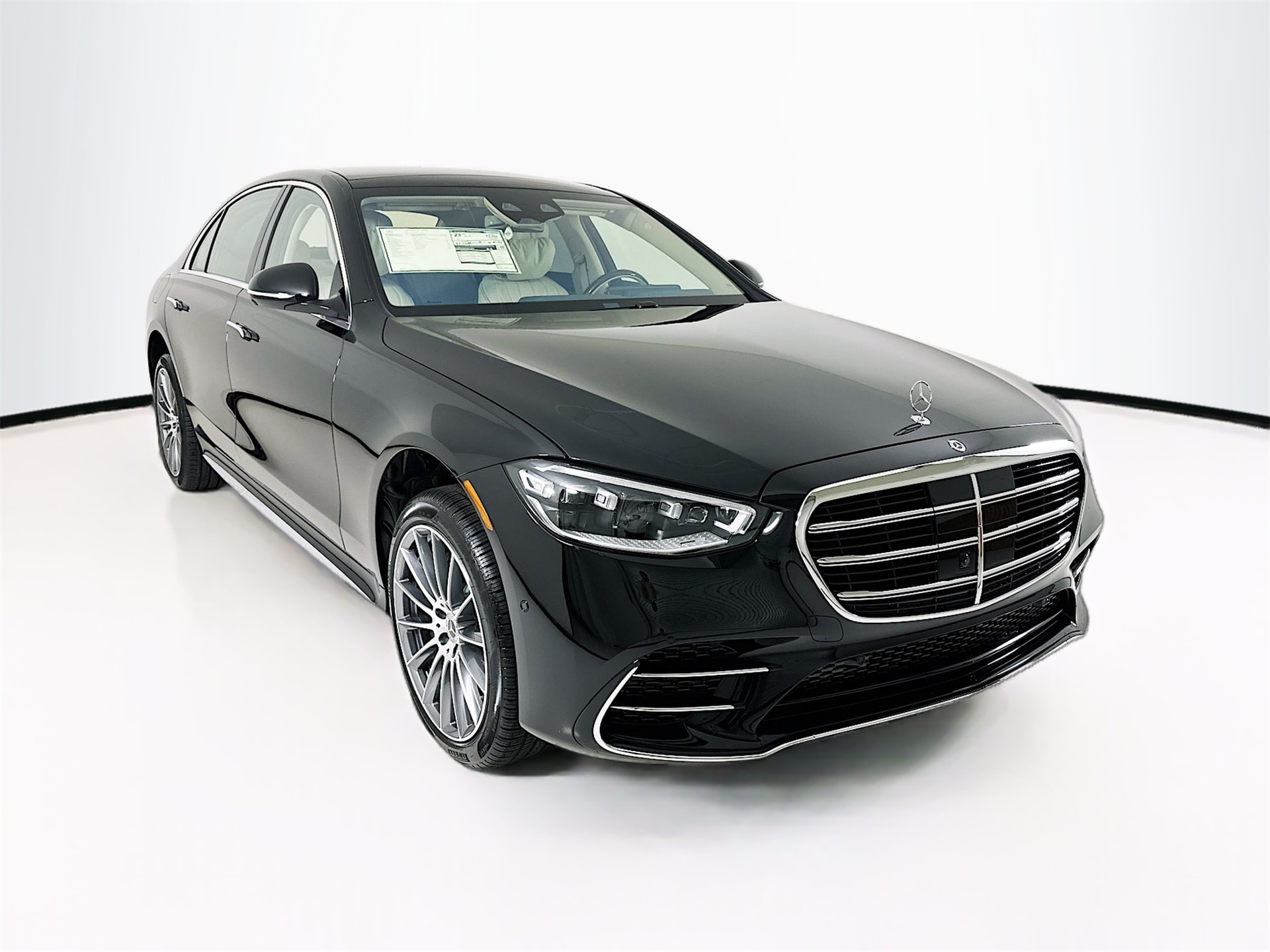 2026 Mercedes-Benz S-Class S 500's photo