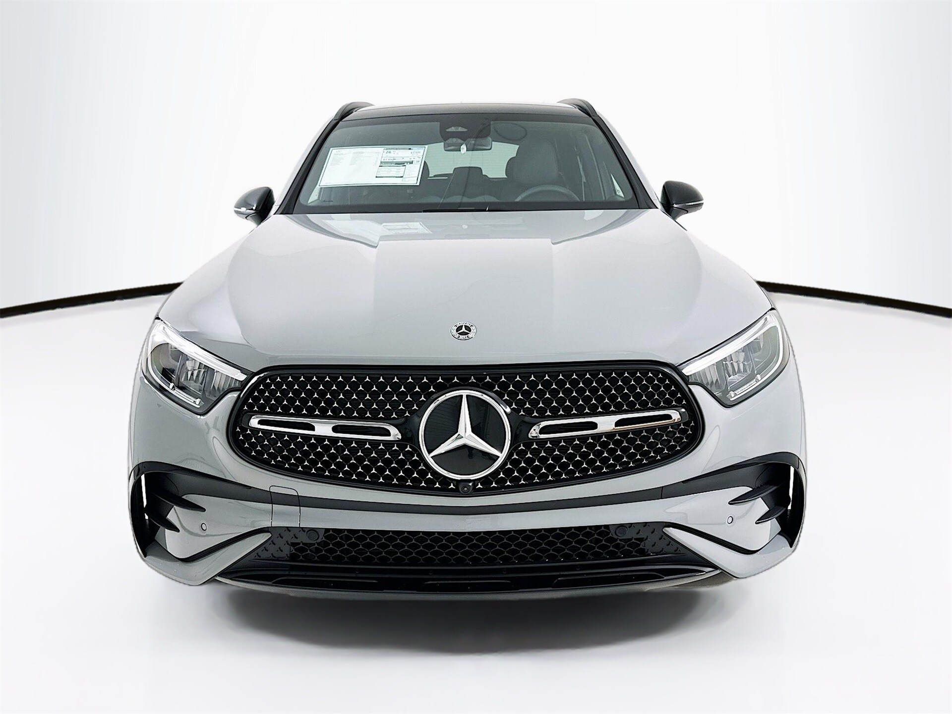 2026 Mercedes Benz GLC 300 4MATIC photo 2