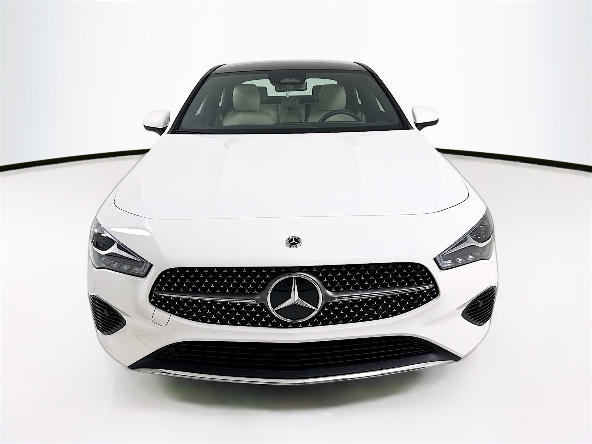 2025 Mercedes Benz CLA 250 photo 2