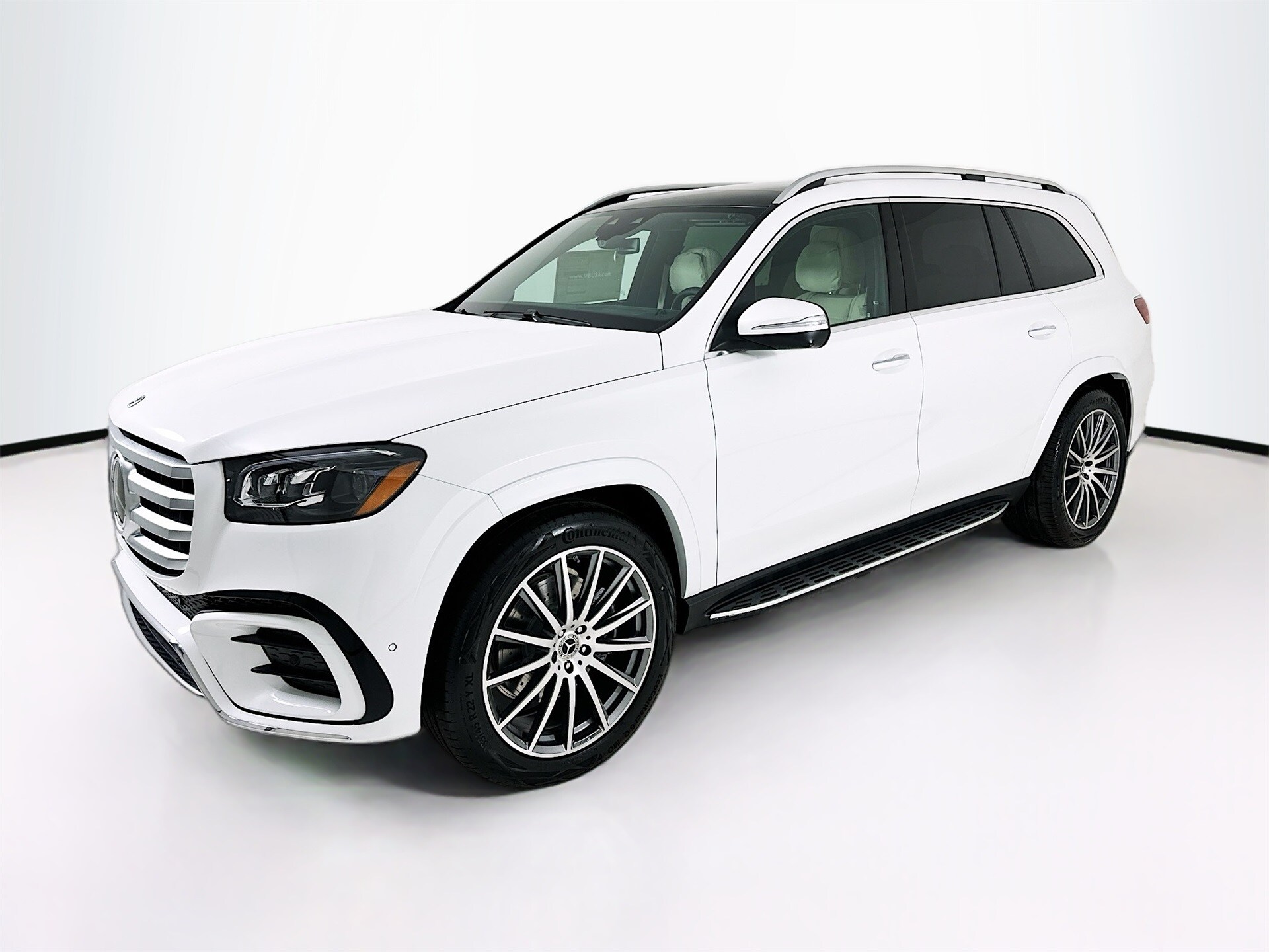 2026 Mercedes Benz GLS 580 4MATIC photo 3