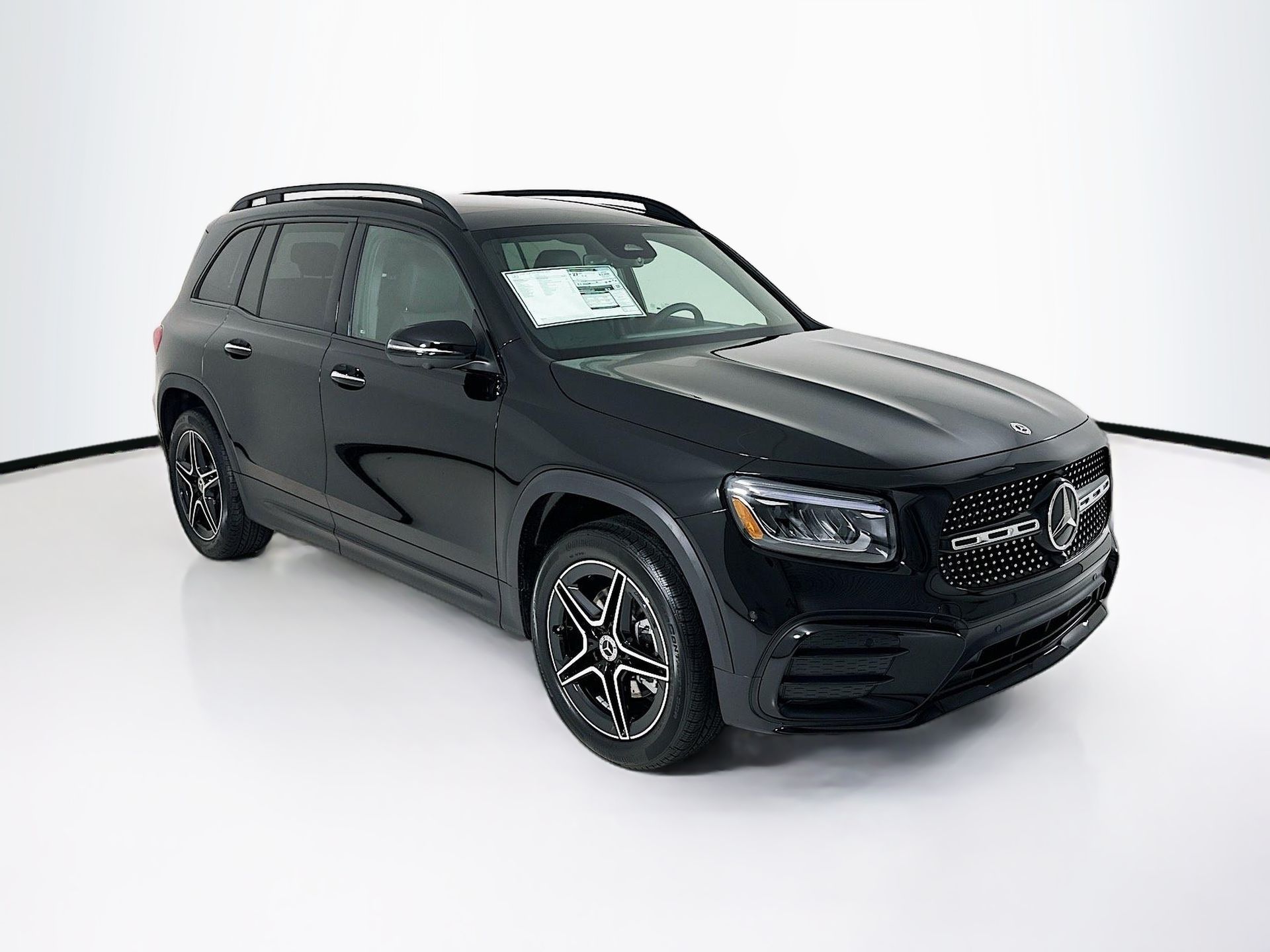New 2026 Mercedes-Benz GLB 250