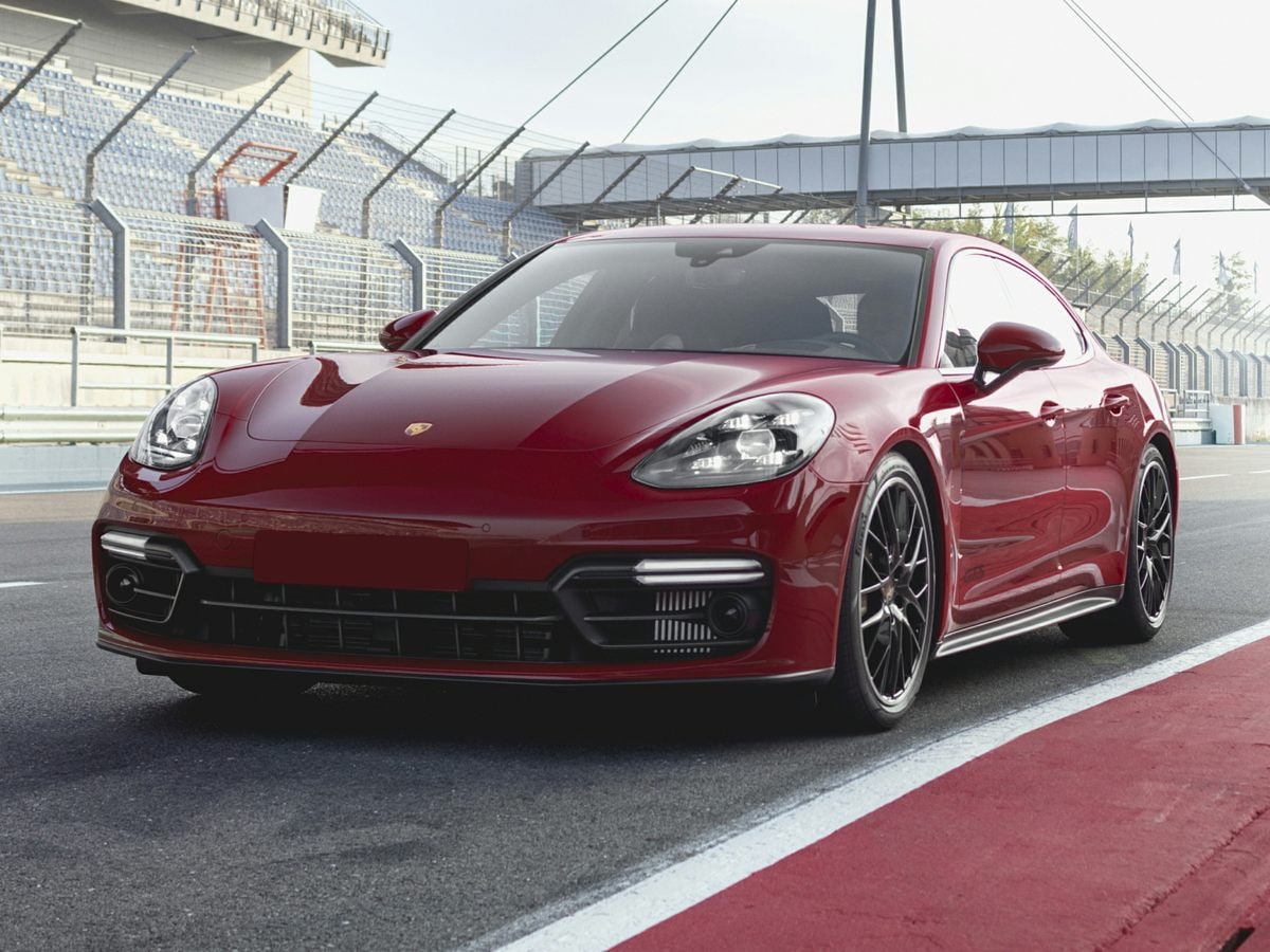 2020 Porsche Panamera GTS