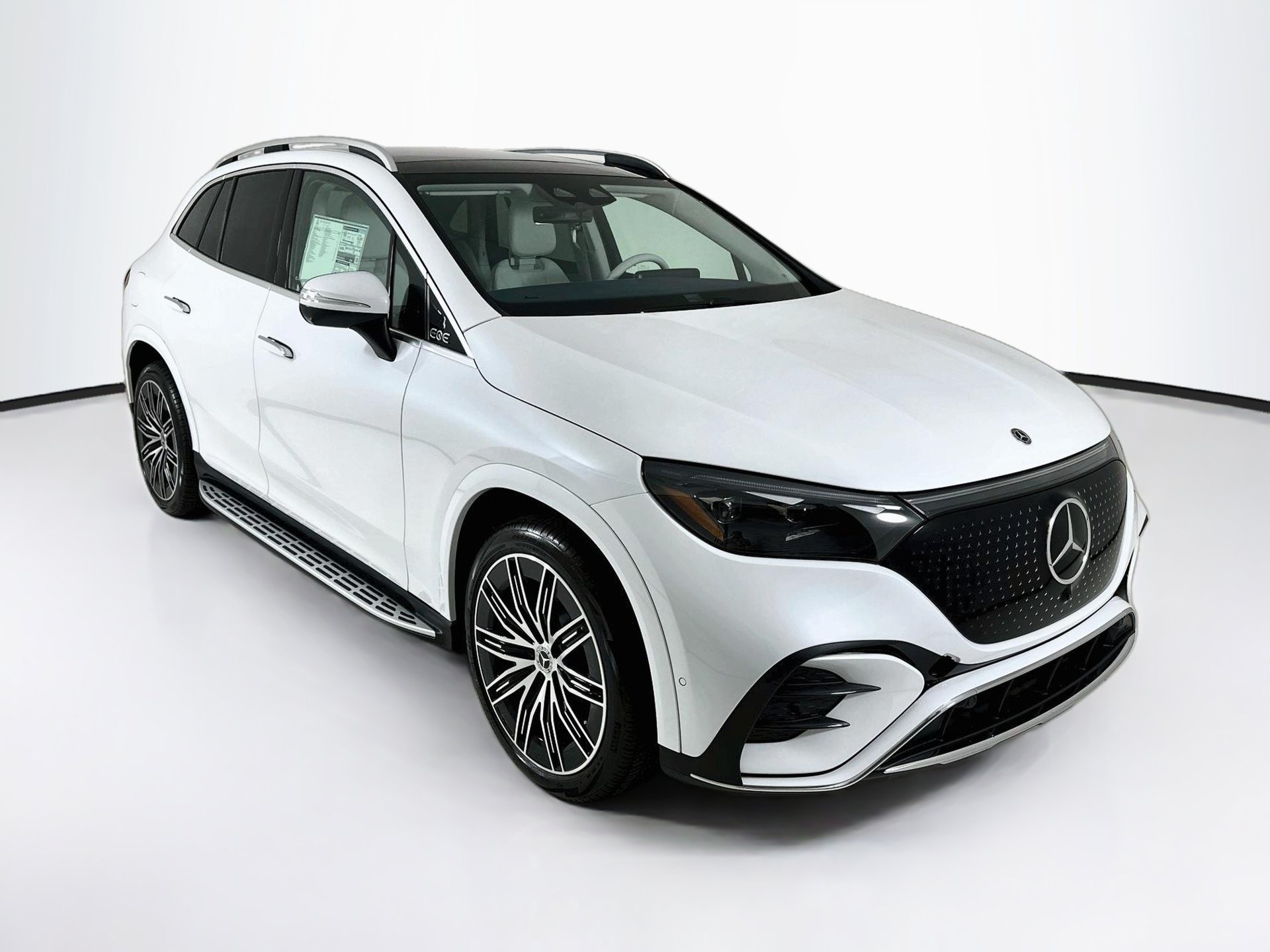  Mercedes-Benz EQE
