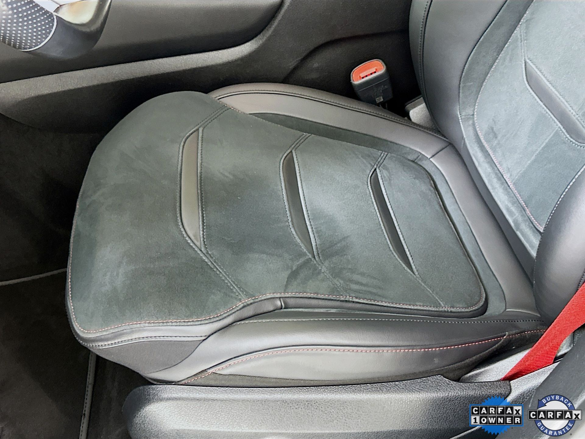 2024 Mercedes-Benz GLC AMG GLC43 - Photo 20