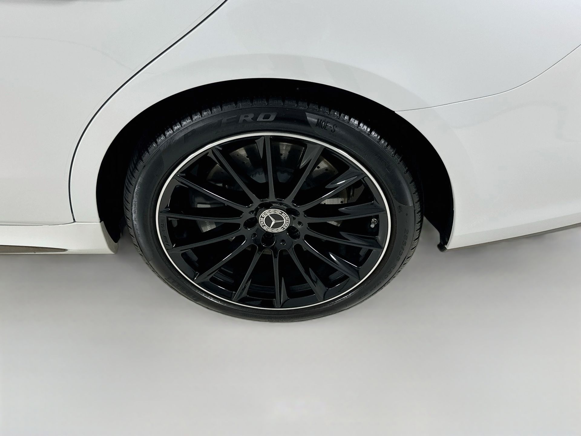 2025 Mercedes-Benz S-Class S 580 - Photo 35
