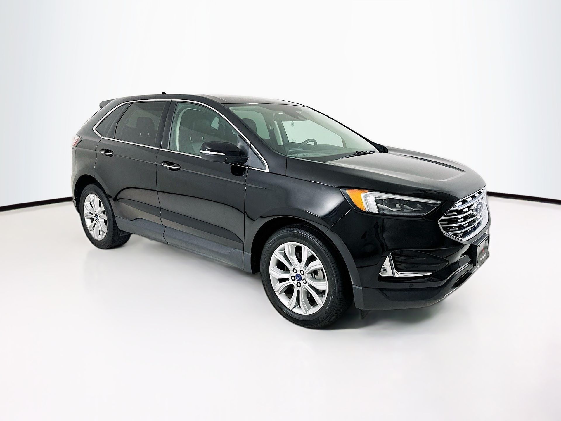 2022 Ford Edge Titanium AWD's photo