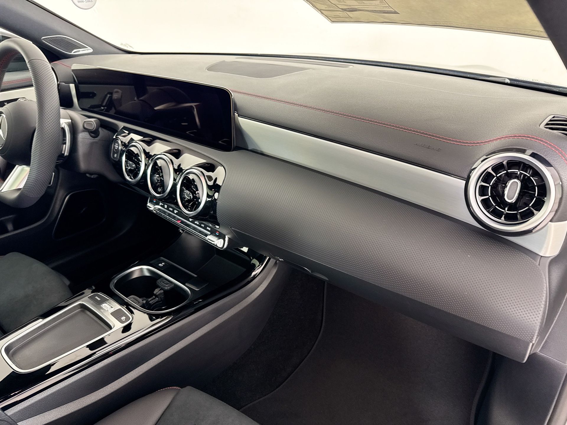 2026 Mercedes-Benz CLA CLA 250 - Photo 30